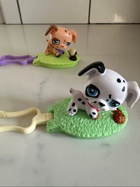 Littlest Pet Shop Puppies with Keychains made for McDonald’s 2008 Collection